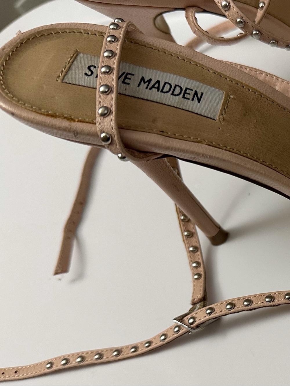 Steve Madden Leather Nude Blush Pink Studded Strappy Heels Chic Y2K - Picture 9 of 11